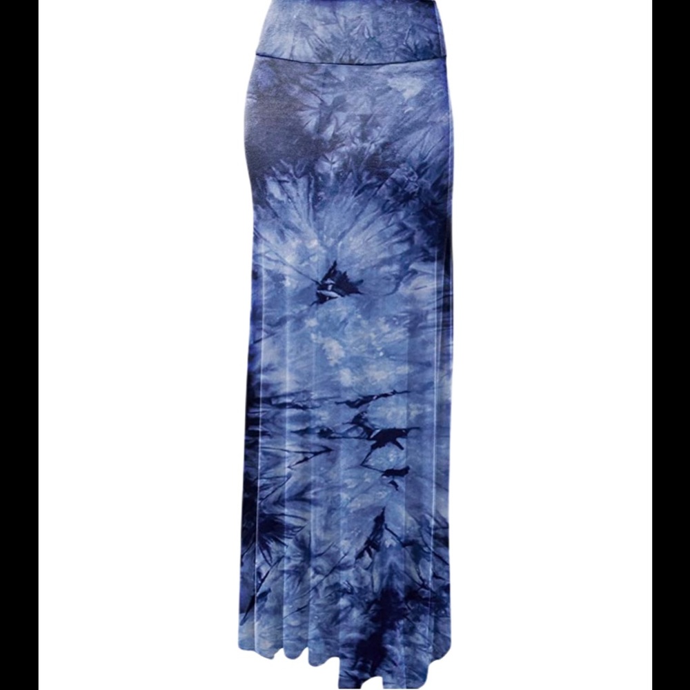 Lock and Love Tie Dye Maxi Skirt L